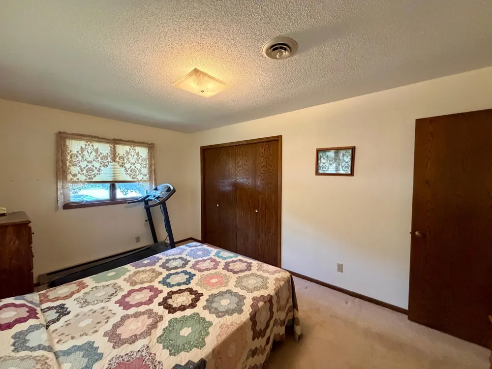1111 Elm Cove Luverne, MN 56156