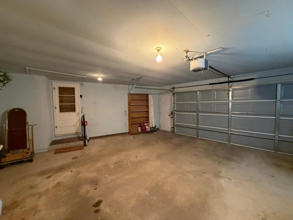 1111 Elm Cove Luverne, MN 56156