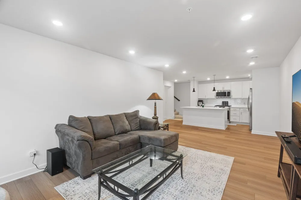 3040 Cedar Street Little Canada, MN 55117