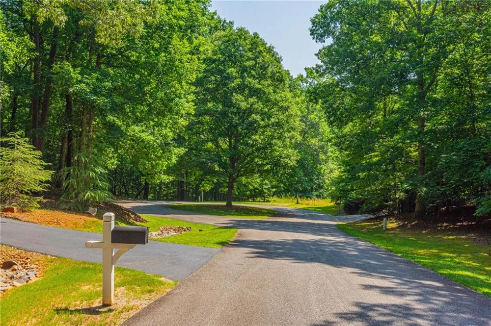 00 Old Cherokee Way Dawsonville, GA 30534