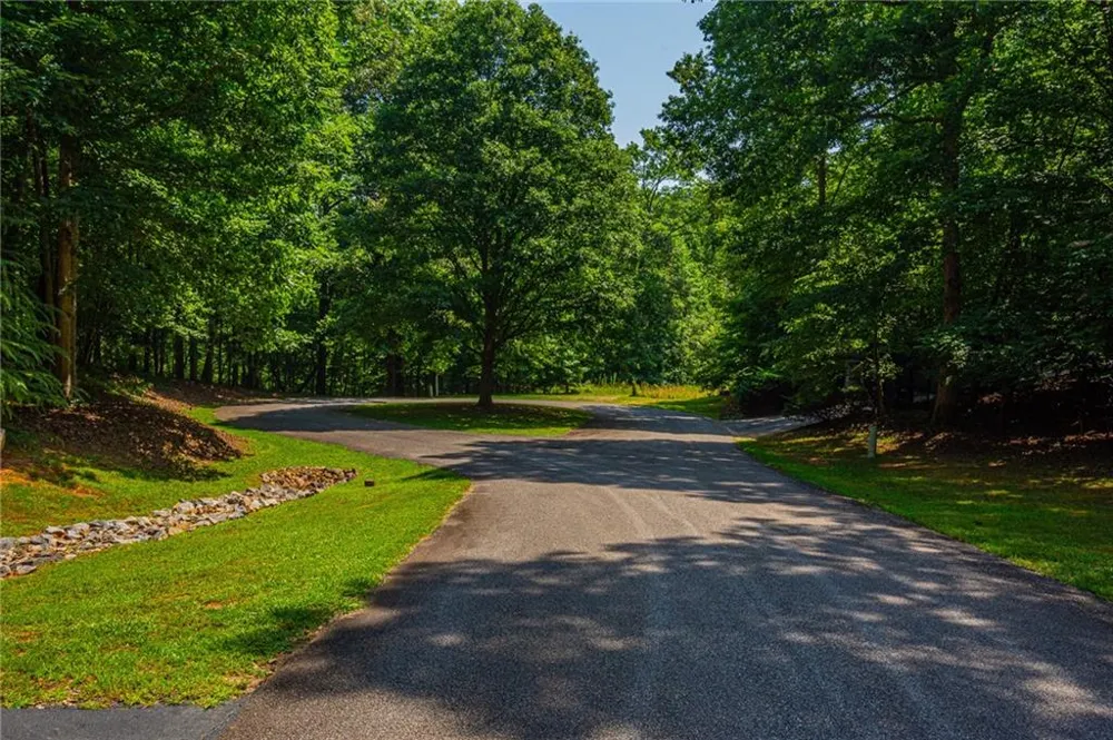 00 Old Cherokee Way Dawsonville, GA 30534