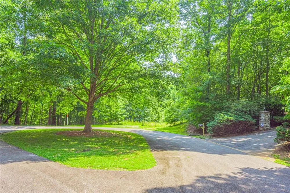 00 Old Cherokee Way Dawsonville, GA 30534