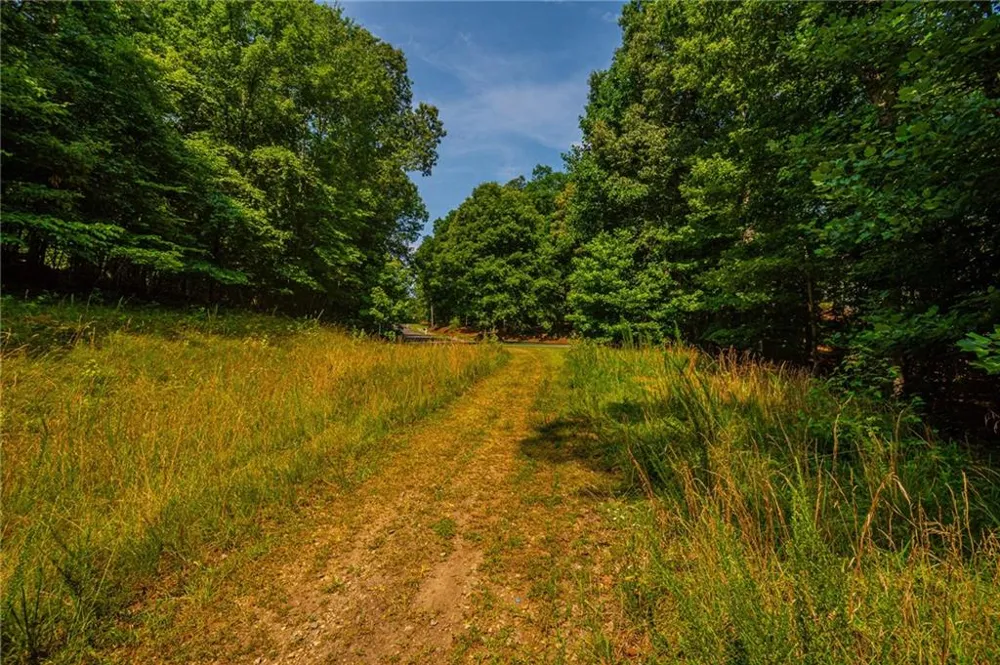 00 Old Cherokee Way Dawsonville, GA 30534