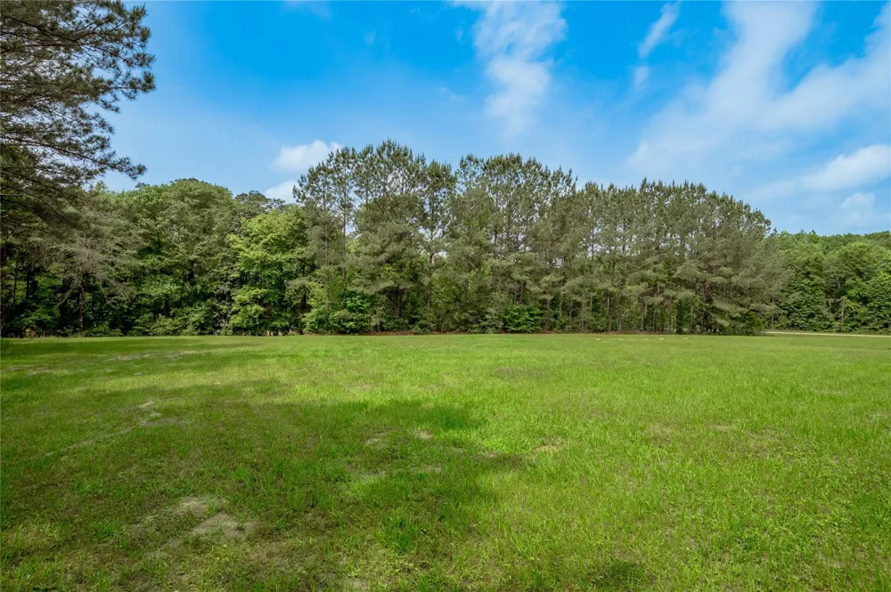 3134 Nursery Road Livingston, TX 77351