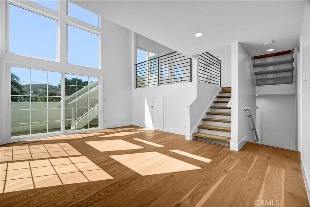 575 Through #A Laguna Beach, CA 92651