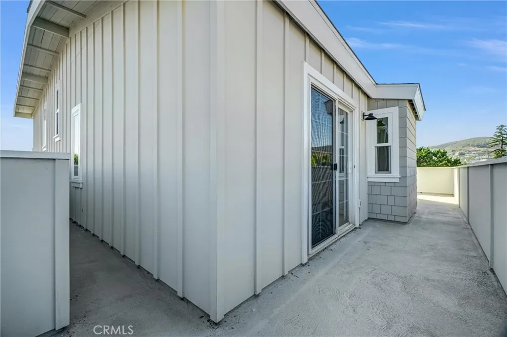 575 Through #A Laguna Beach, CA 92651