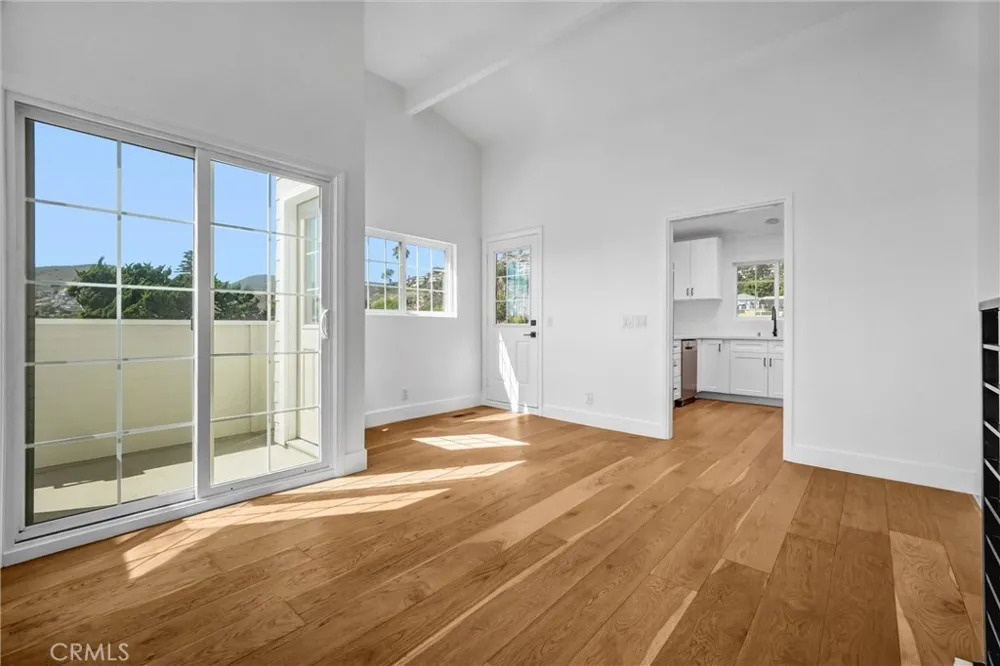 575 Through #A Laguna Beach, CA 92651