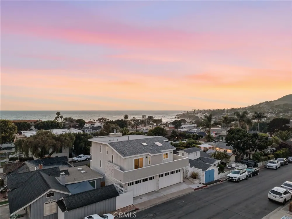 575 Through #A Laguna Beach, CA 92651
