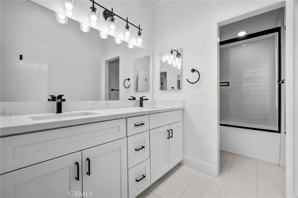 575 Through #A Laguna Beach, CA 92651