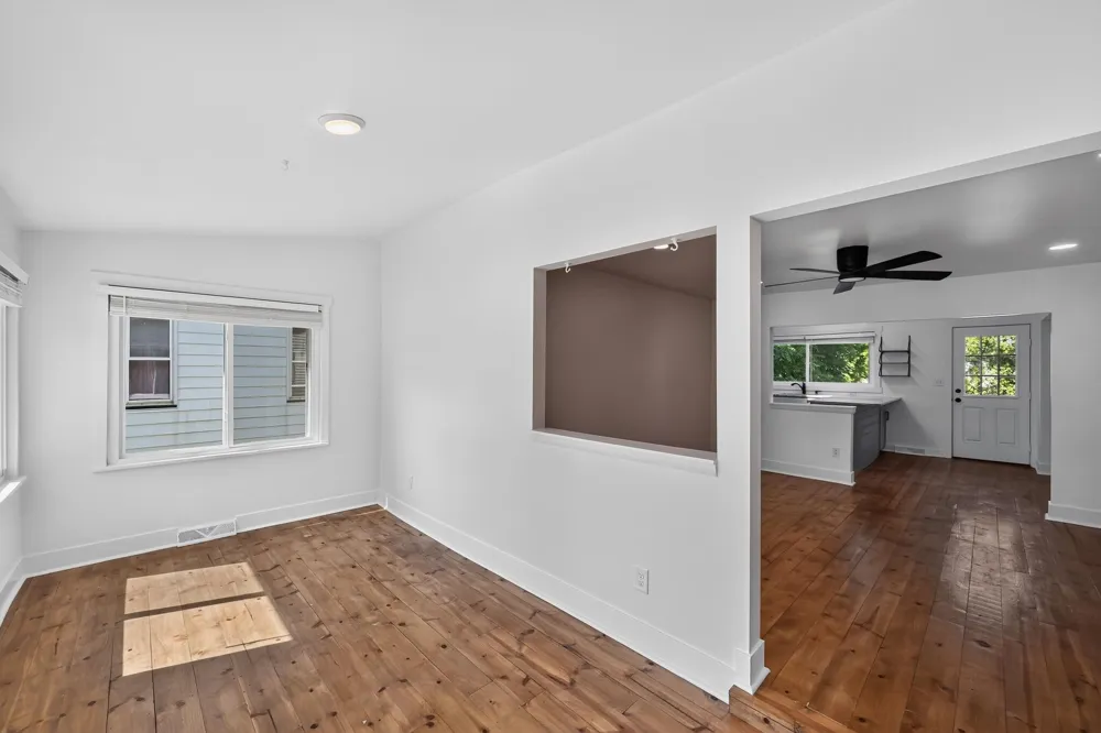 314 Magnolia Street Three Oaks, MI 49128