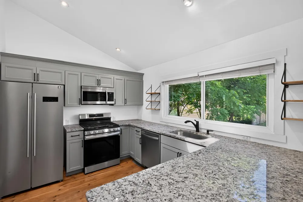 314 Magnolia Street Three Oaks, MI 49128
