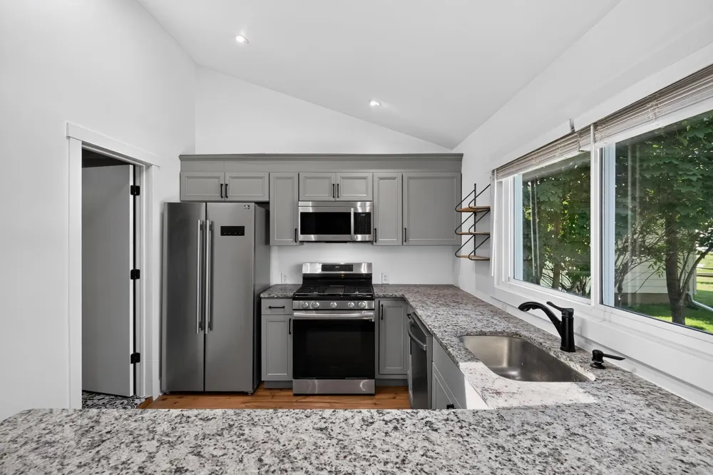 314 Magnolia Street Three Oaks, MI 49128