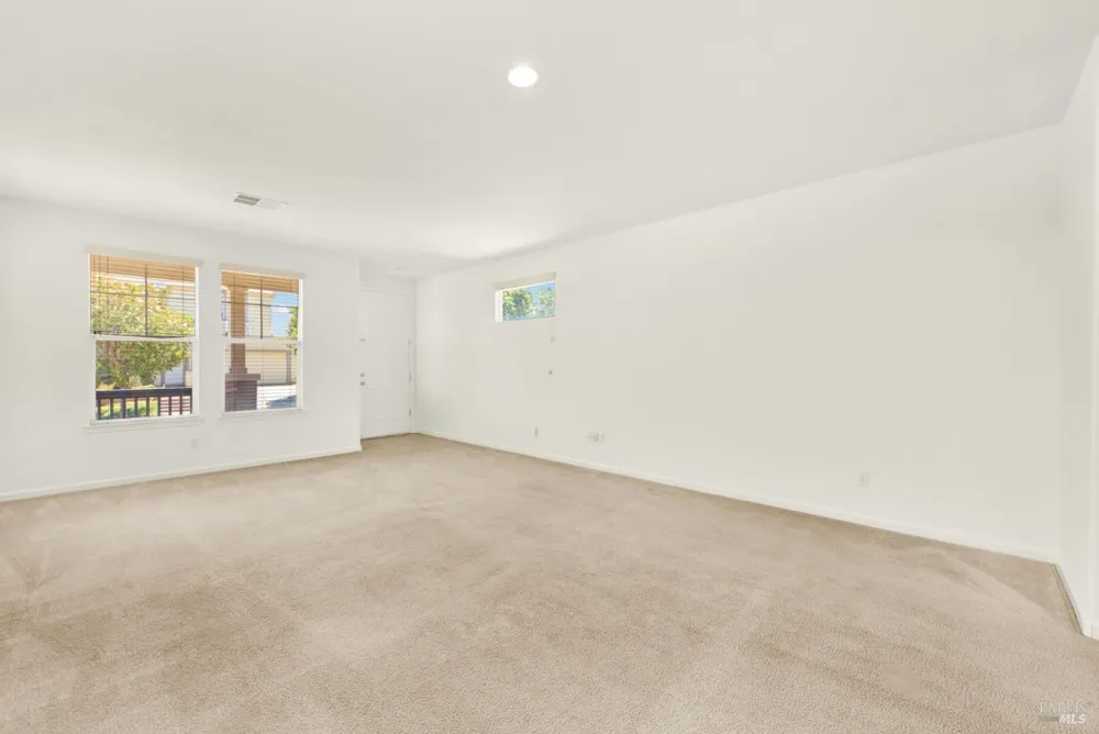 1073 Cabernet Court Vacaville, CA 95688