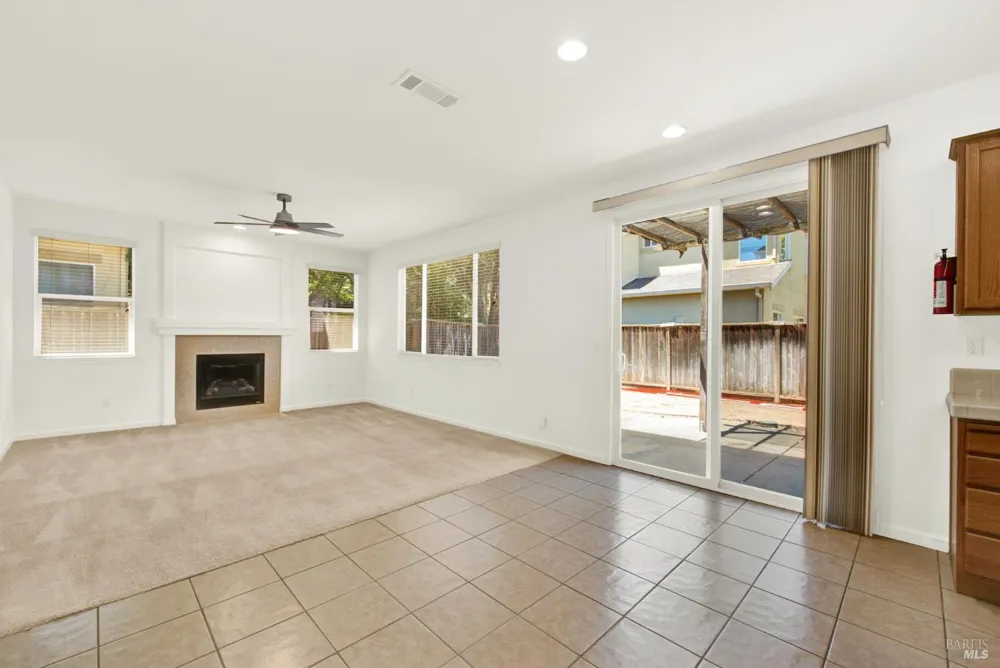 1073 Cabernet Court Vacaville, CA 95688