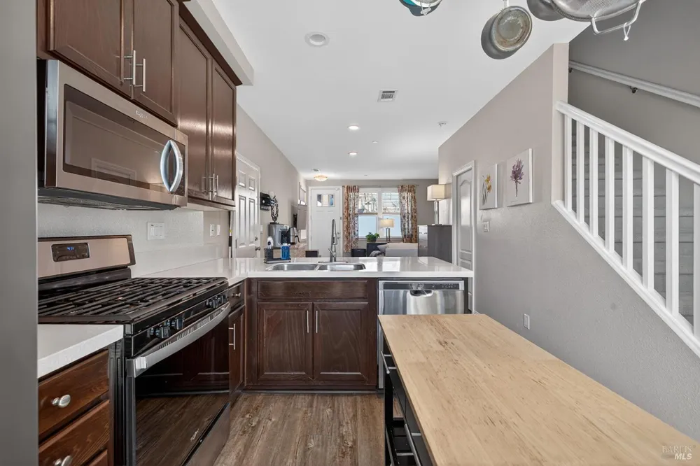 465 Miaterra Drive Santa Rosa, CA 95407
