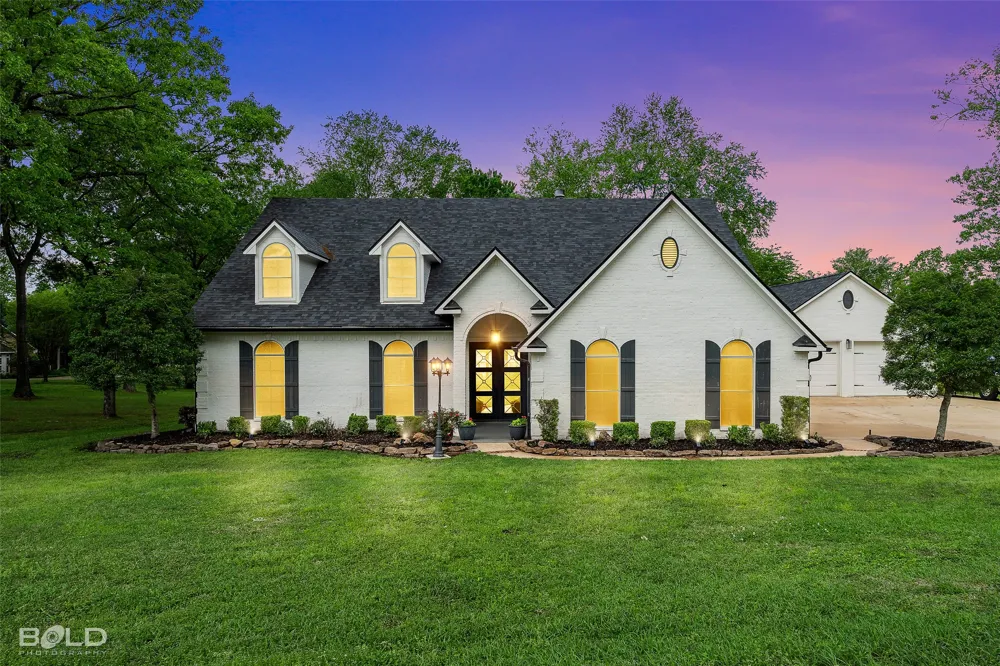 1957 Leeward Cove Benton, LA 71006