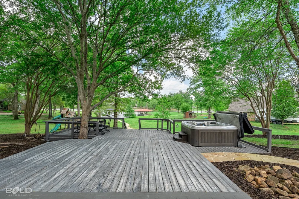1957 Leeward Cove Benton, LA 71006