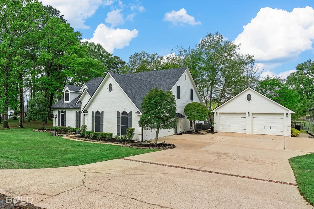 1957 Leeward Cove Benton, LA 71006
