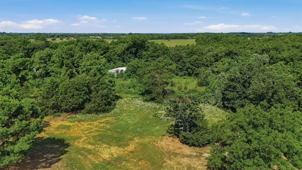 29151 US Highway 377 Whitesboro, TX 76245