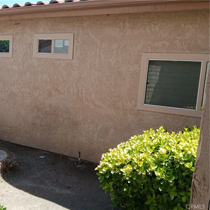 2449 West Acacia Avenue Hemet, CA 92545