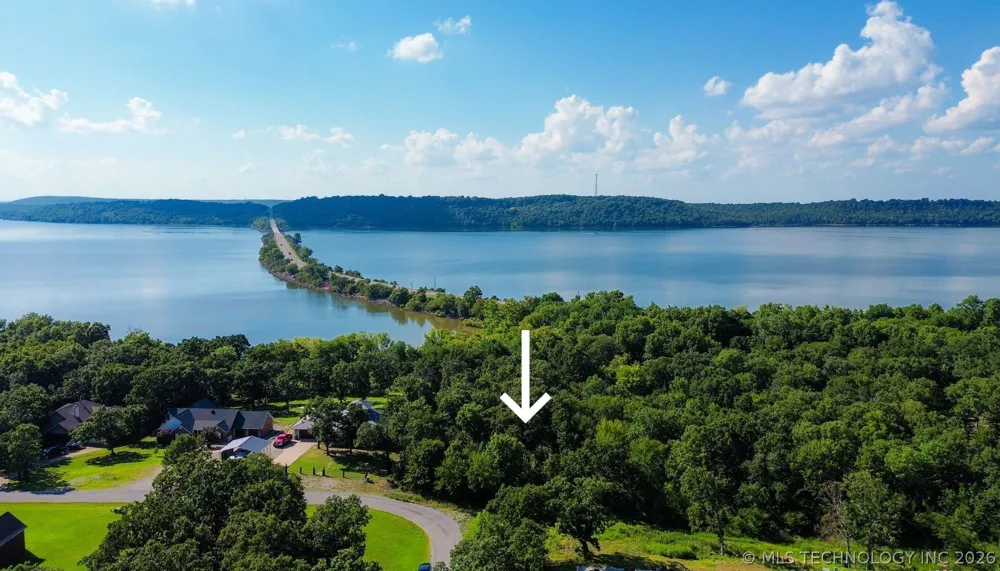 10 Bent Oak Eufaula, OK 74432