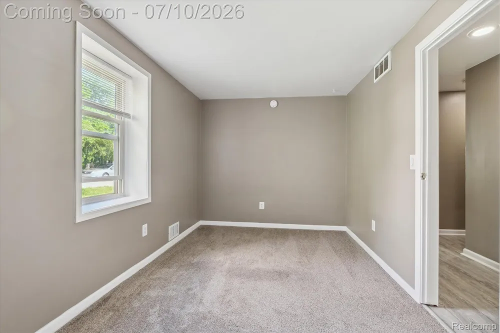 500 TROMBLEY DRIVE Troy City, MI 48083