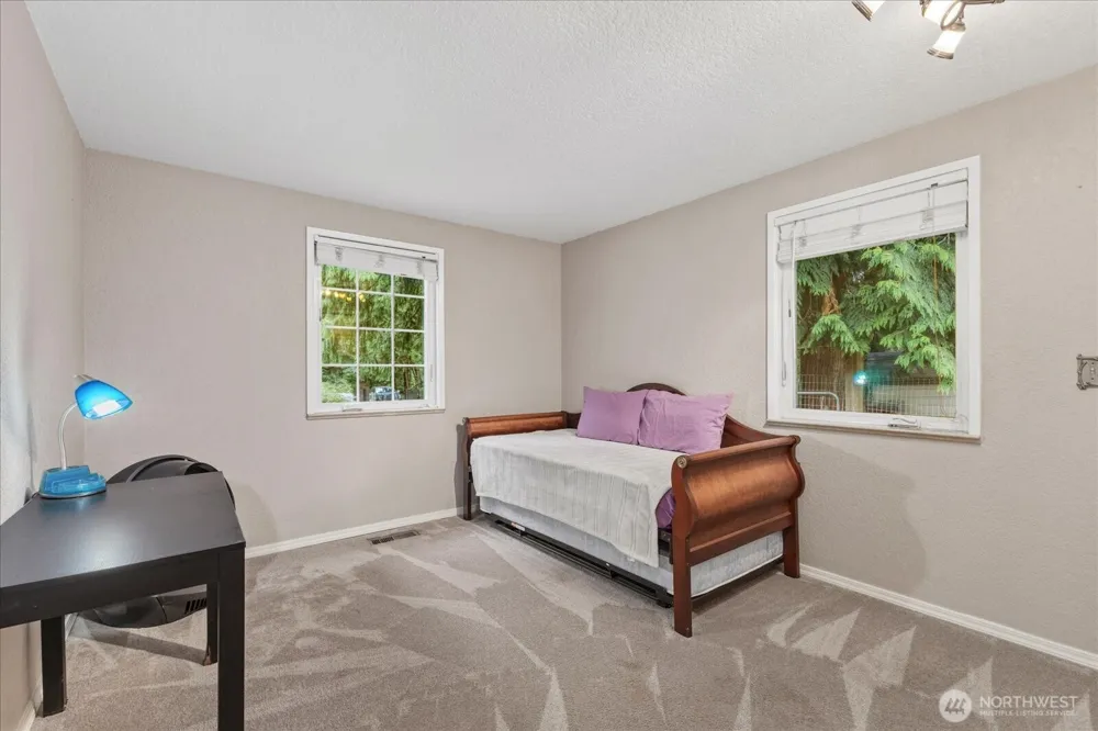 29832 Kent Black Diamond Road SE Kent, WA 98042