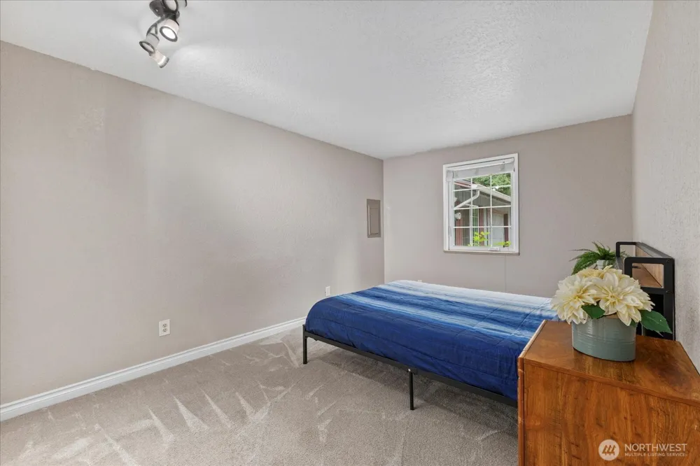 29832 Kent Black Diamond Road SE Kent, WA 98042