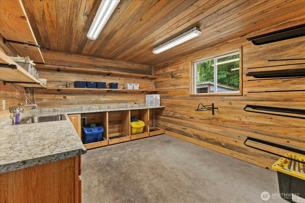 29832 Kent Black Diamond Road SE Kent, WA 98042