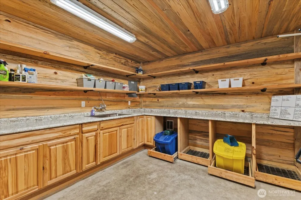 29832 Kent Black Diamond Road SE Kent, WA 98042