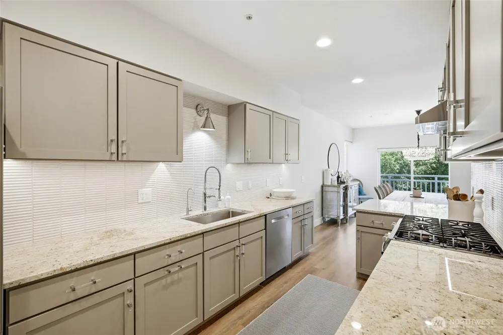 17432 Bothell Way NE #B-307 Bothell, WA 98011
