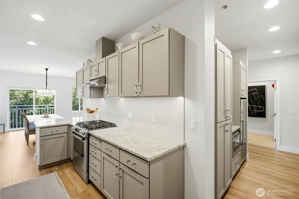 17432 Bothell Way NE #B-307 Bothell, WA 98011