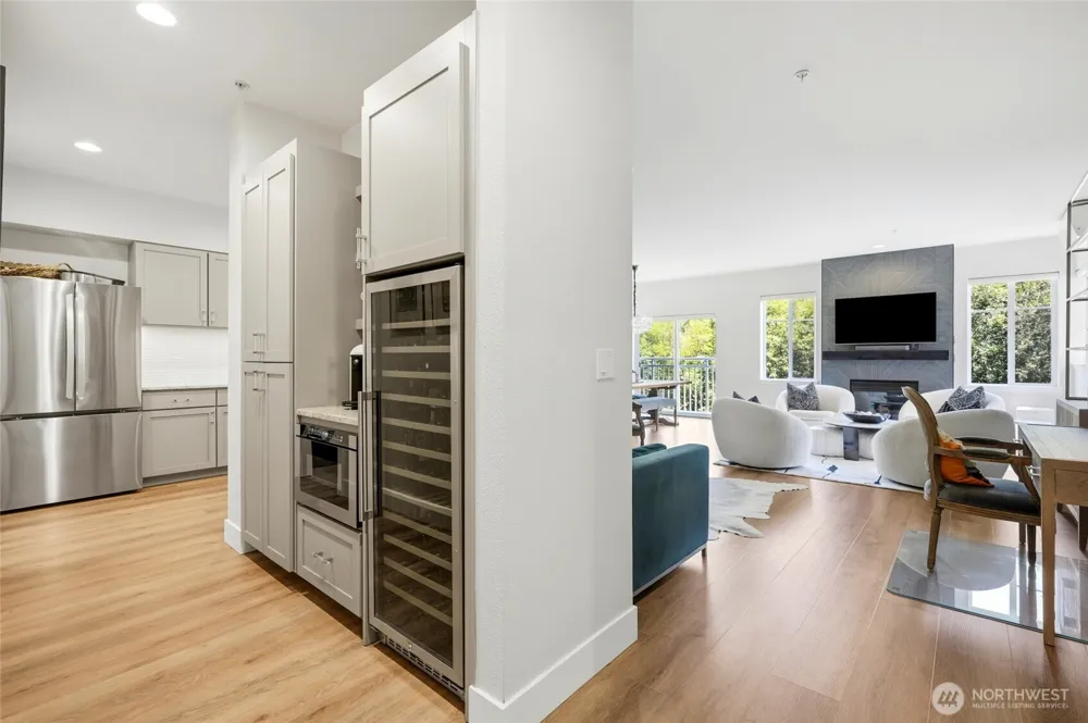 17432 Bothell Way NE #B-307 Bothell, WA 98011