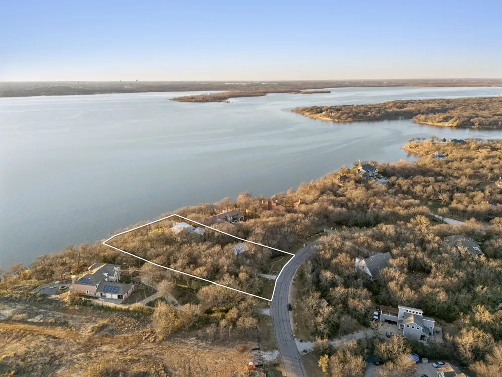540 Diamond Point Drive Oak Point, TX 75068