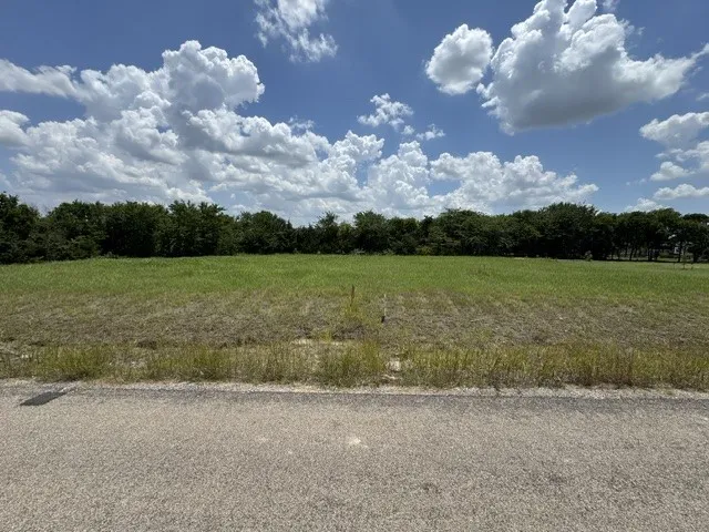 172 Cooper Lane Van Alstyne, TX 75495