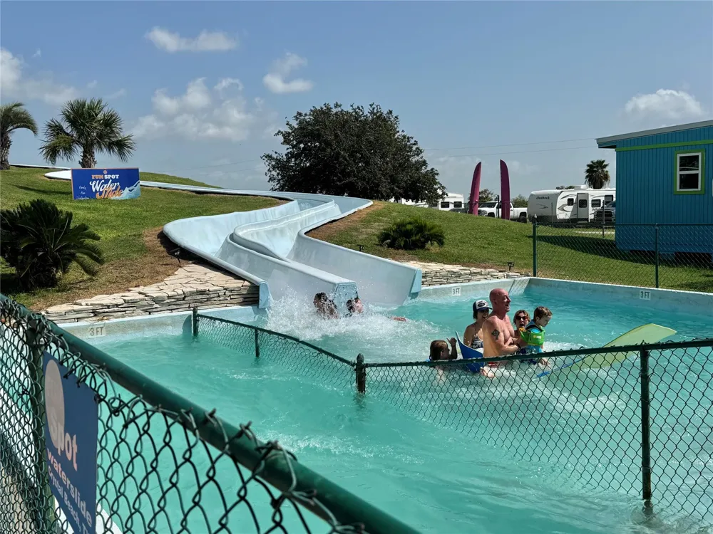 2061 Highway 87 Crystal Beach, TX 77650