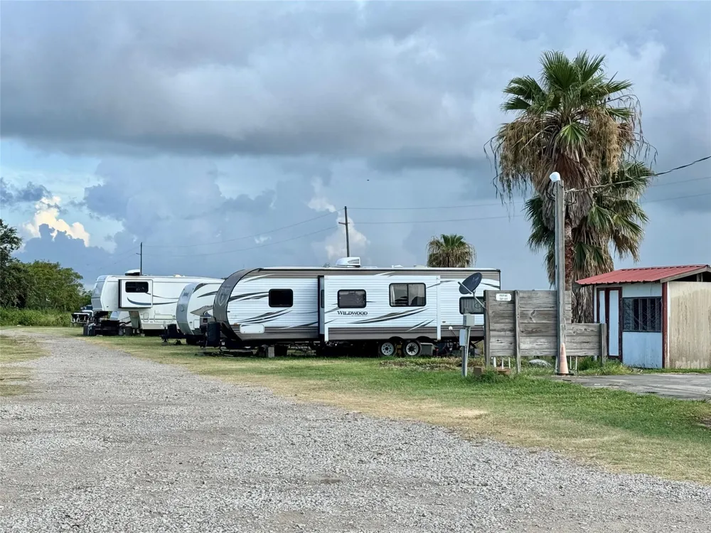 2061 Highway 87 Crystal Beach, TX 77650