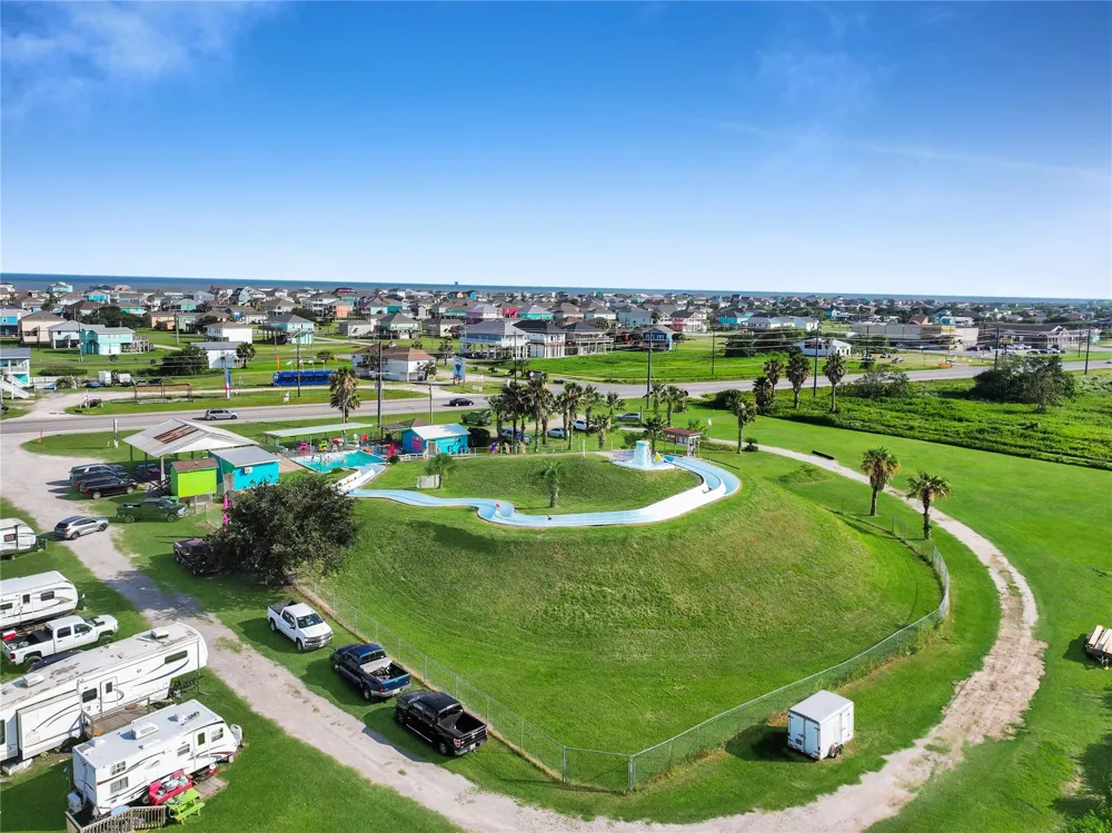 2061 Highway 87 Crystal Beach, TX 77650