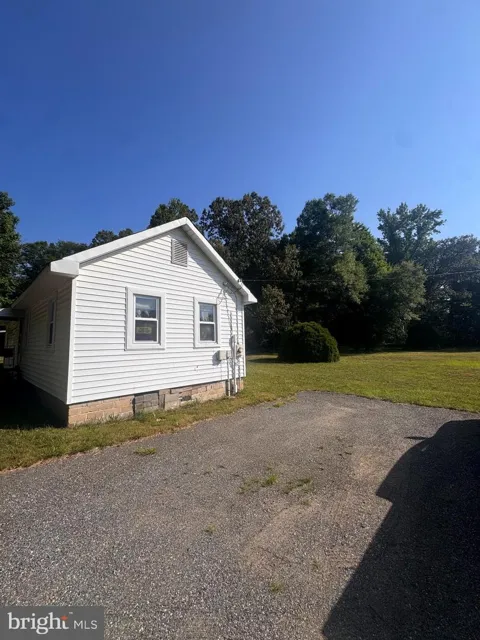 5490 FREDDY PLACE