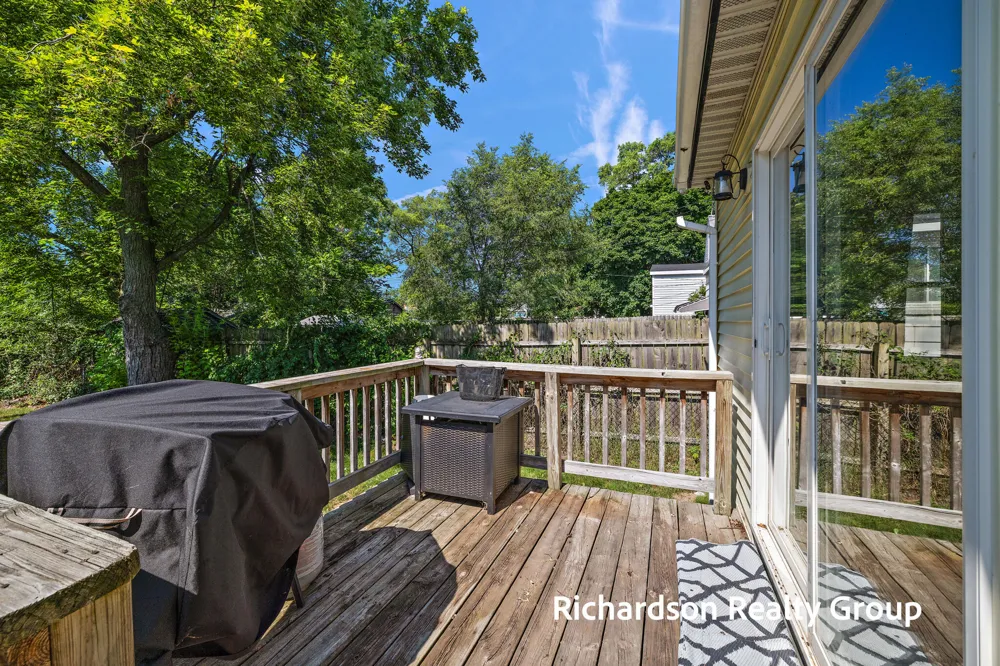 1949 Letart Avenue Muskegon, MI 49441