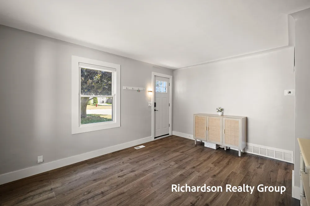 1949 Letart Avenue Muskegon, MI 49441
