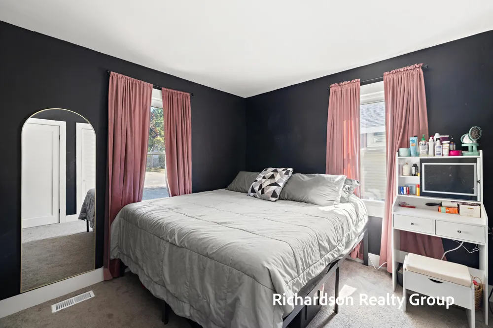 1949 Letart Avenue Muskegon, MI 49441