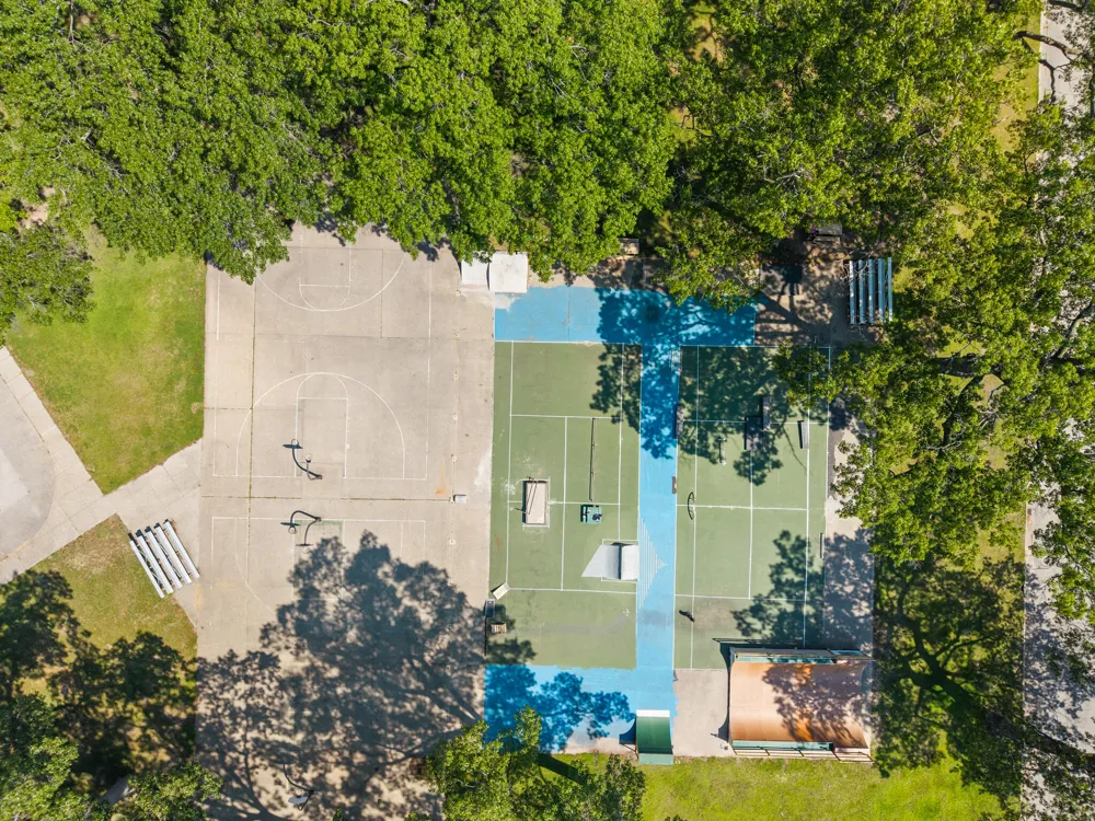 1949 Letart Avenue Muskegon, MI 49441