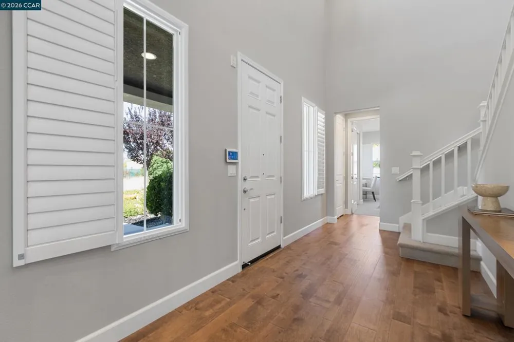 19221 Eagle View Dr Morgan Hill, CA 95037