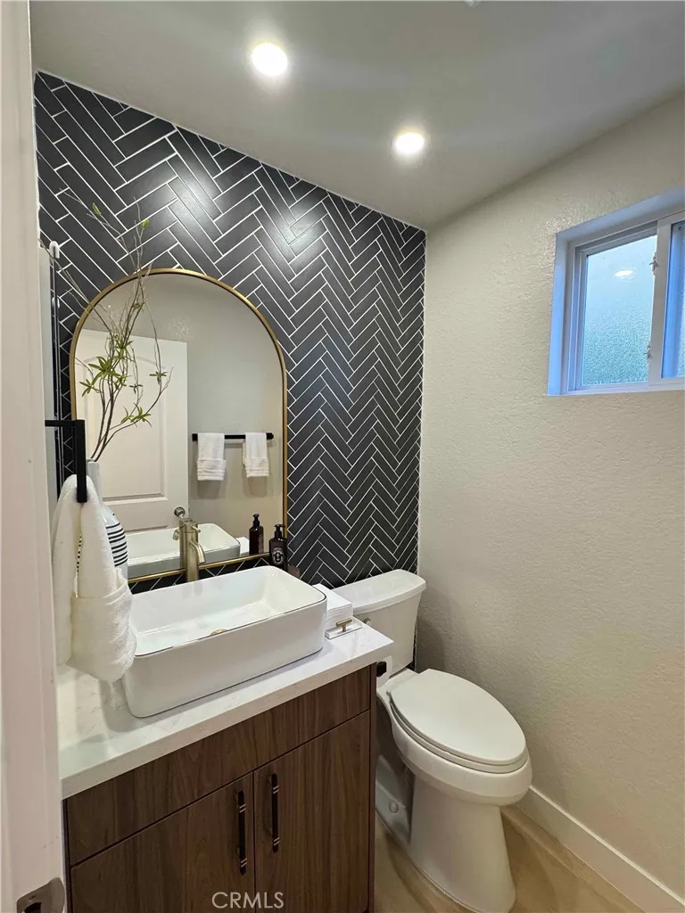 1972 Los Alamitos Drive Placentia, CA 92870