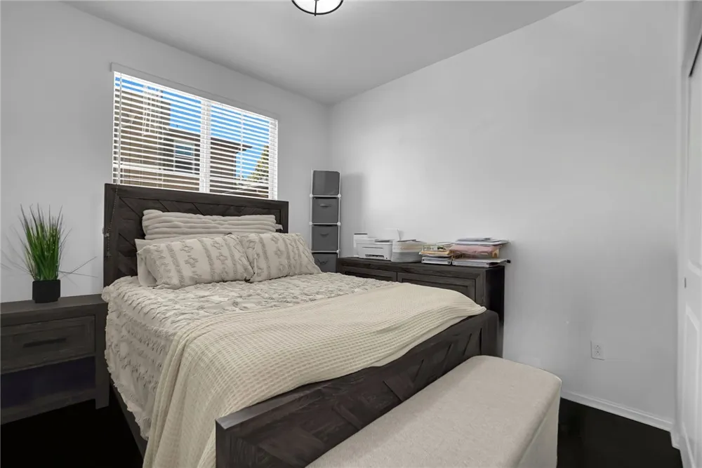 441 S Glendora Avenue Glendora, CA 91741