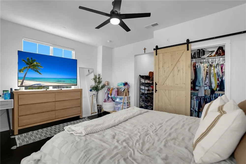 441 S Glendora Avenue Glendora, CA 91741
