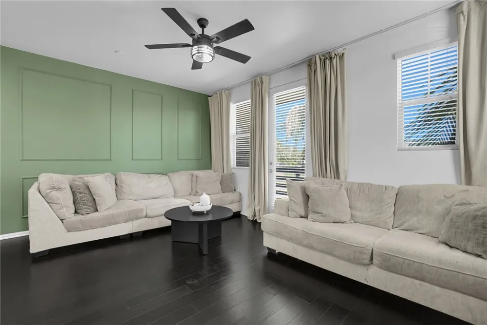 441 S Glendora Avenue Glendora, CA 91741