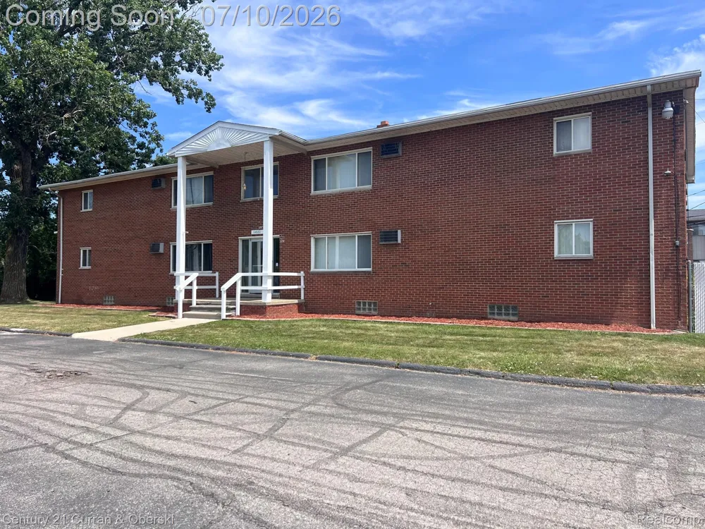 14682 Middle Gibraltar Road #24 Gibraltar City, MI 48173