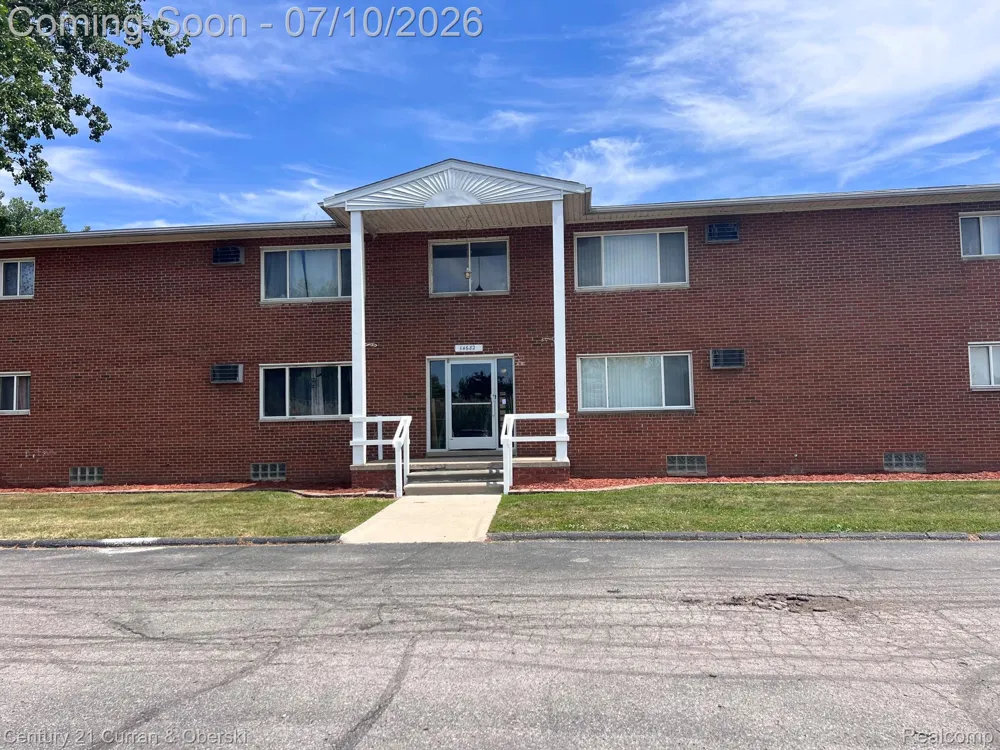 14682 Middle Gibraltar Road #24 Gibraltar City, MI 48173